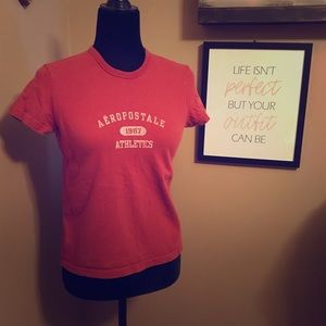 Aeropostale women’s short sleeve t-shirt, red S